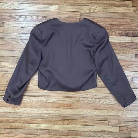 Vintage Cropped Blazer - Picture 8 of 12